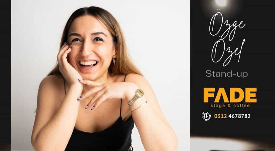 Ozge Ozel Tek Kisilik Standup Gosterisi