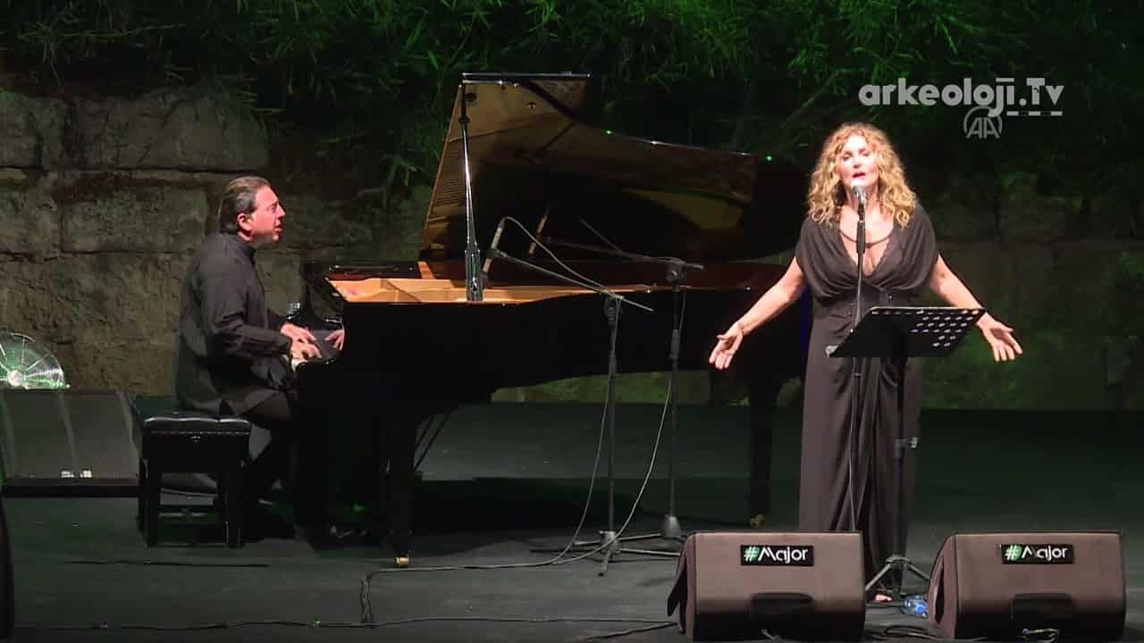 Fazil Say Serenad Bagcan DUNYA ANNE konseri