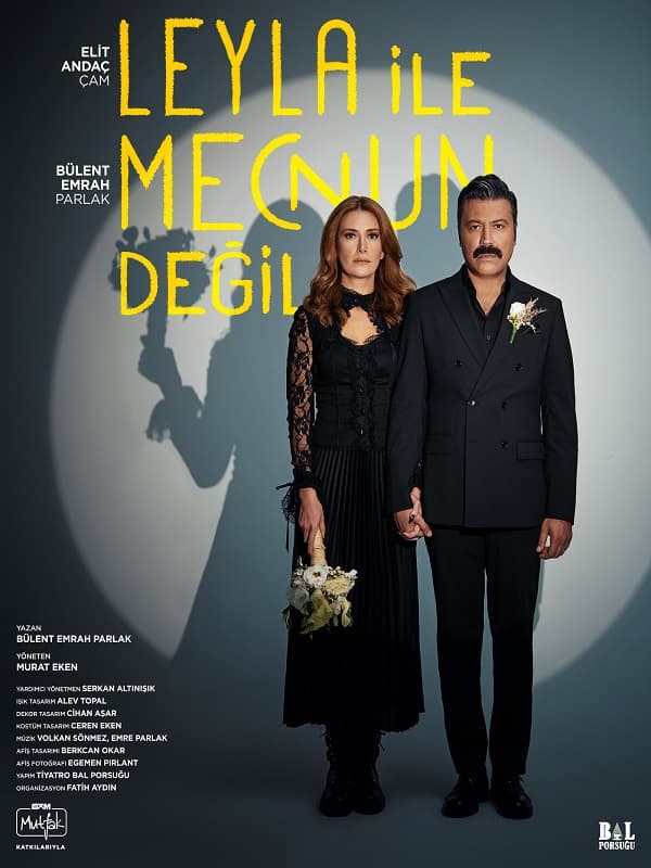 Leyla Ile Mecnun Degil tiyatrosu